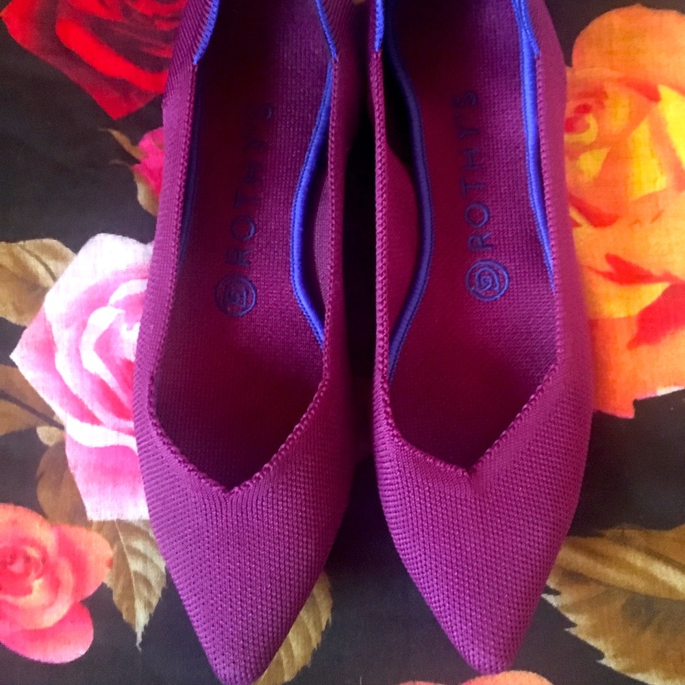 Rothys like new wore once